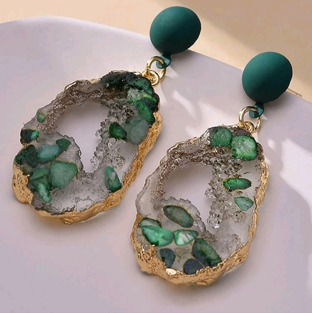 💖 2/$30 Womens Gold hoop green clear drop statement Cocktail party Earrings - Picture 9 of 13